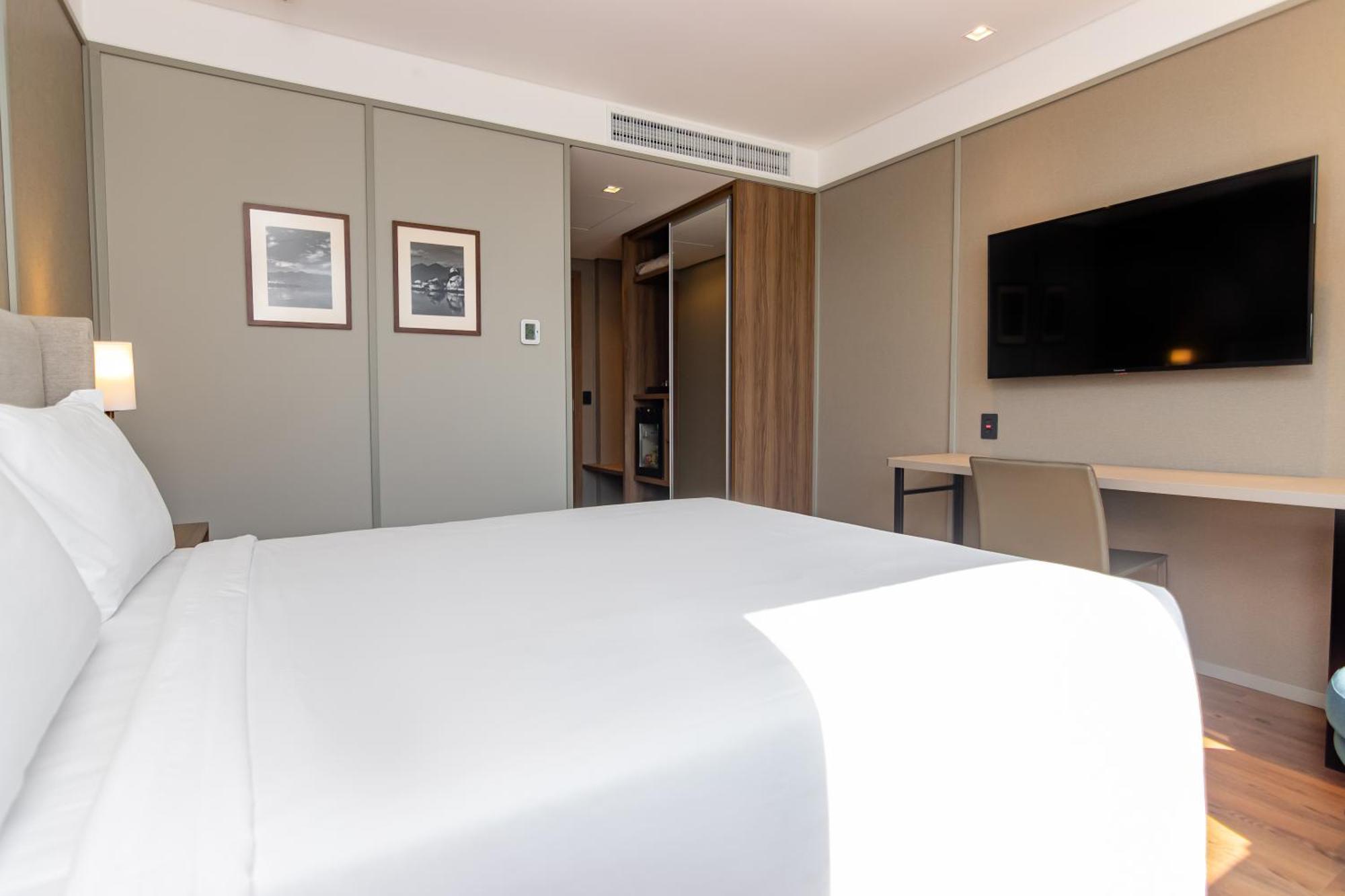 K-Platz Hotel Sao Jose  Buitenkant foto