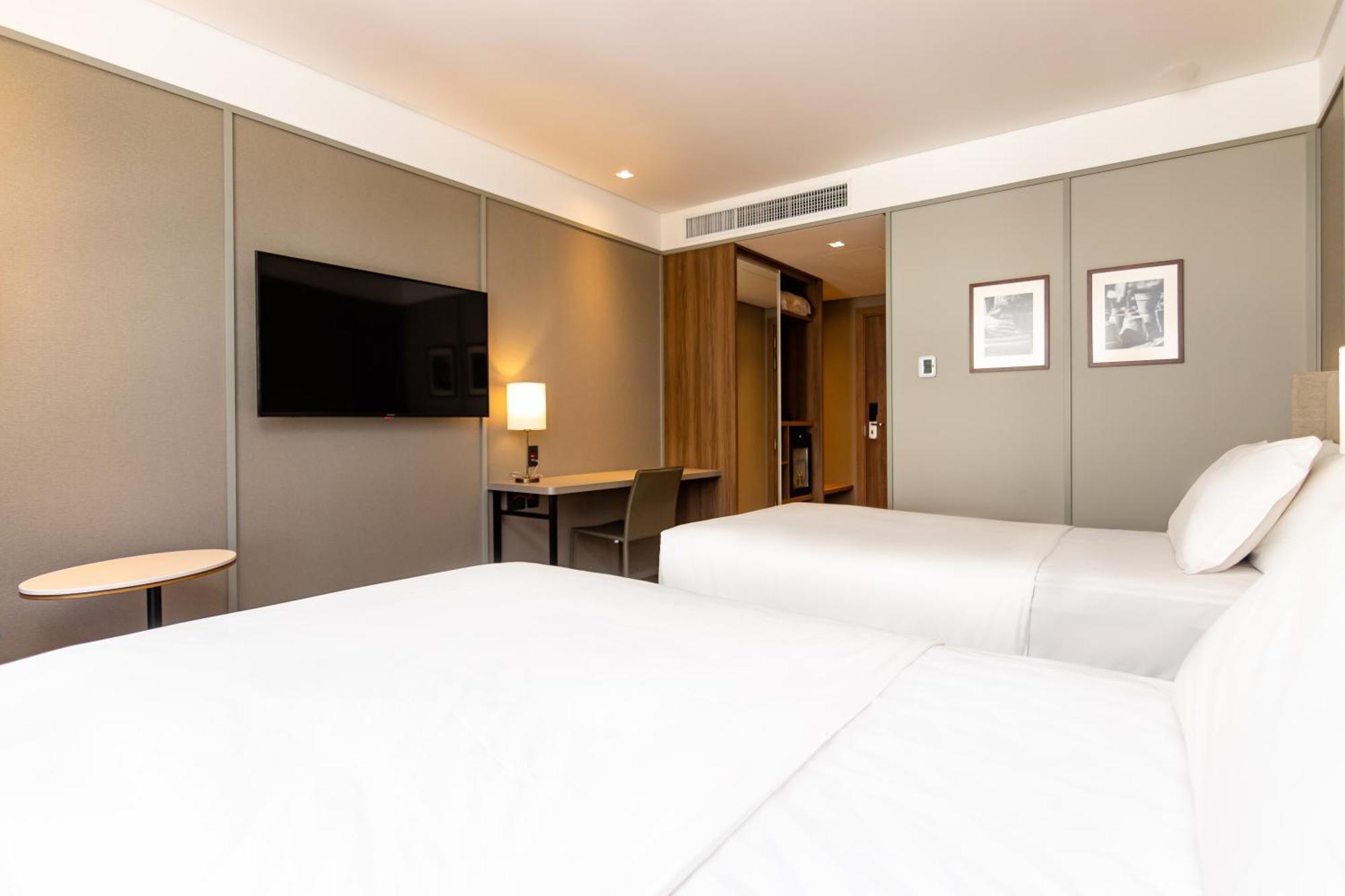K-Platz Hotel Sao Jose  Buitenkant foto